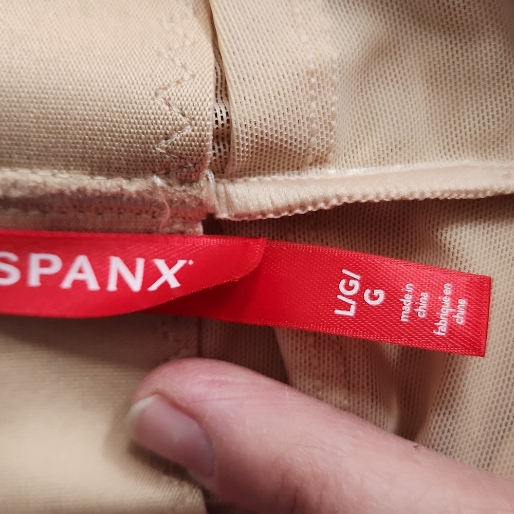 Spanx Booty Booster mid thigh - Picture 7 of 7